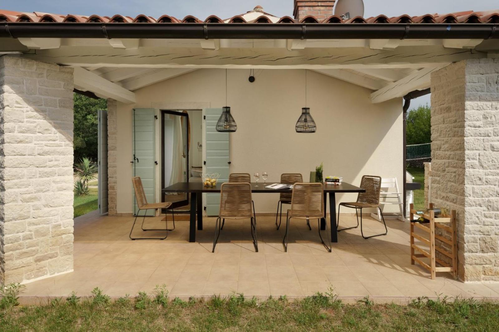 Luxury Villa In Istria - 9,000 Sqm Private Estate With Pool & Sauna, 15 Min To Sea, Near Fazana, 3 Bedrooms Juršići Exterior foto